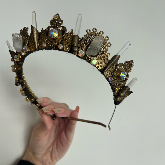 ๐Quartz Crystal Golden Magic Crown ๐ - Picture 4 of 6